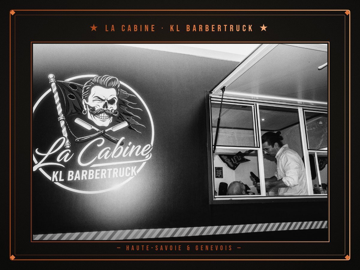 Le barber truck La Cabine : Kael au travail derrière la fenêtre du truck